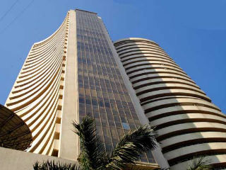 फेड के फैसले का शेयर बाजार में स्वागत, 255 अंक चढ़ा सेंसेक्स
