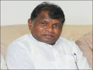 तेलंगानाः पूर्व कांग्रेस सांसद के घर में मिले बहू व तीन बच्चों के जले शव image-7954