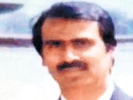 दुर्घटना में इंजीनियर की मौत, ऑटोवाला सामान लेकर भागा